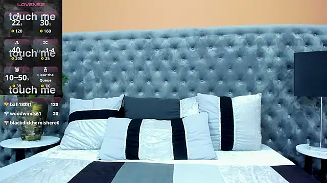 ValeSantoDomingo live webcam show
