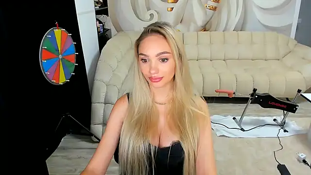 HaleySweet18 webcam