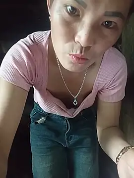 Heryy_xx live cam on StripChat