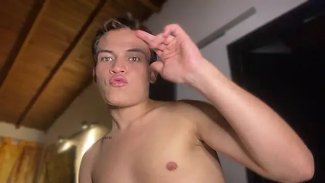 _Leo_Boy webcam