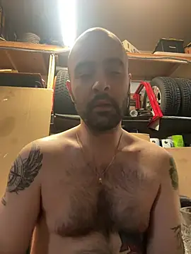 Fade_Solo webcam