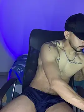 NicolasChest_xxx webcam