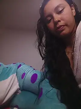 Laila_and_konny webcam