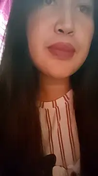 Romantic_Sabrina webcam