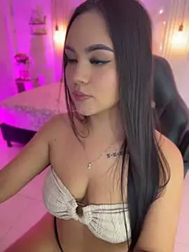 amber_white15 webcam