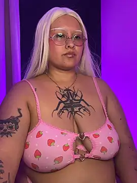 pinkbaddie777 webcam