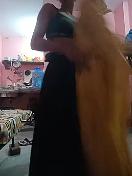 Desipari_777 webcam