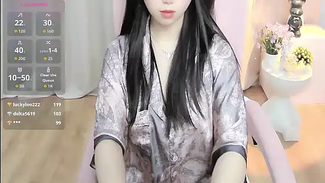 shynana webcam