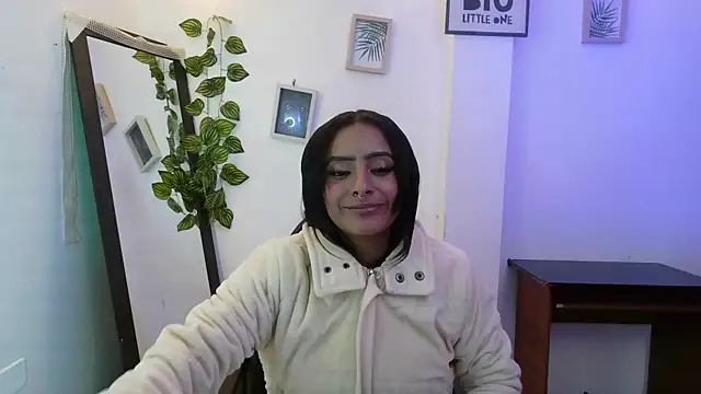 NAIA_GODDESS webcam