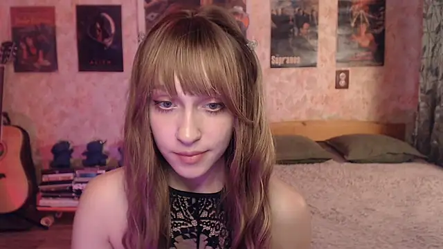 Friendly_Ellie webcam
