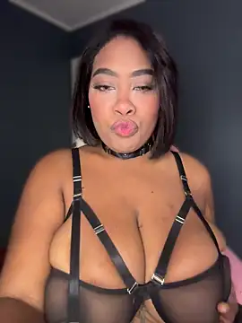 MySweetPerla21 webcam