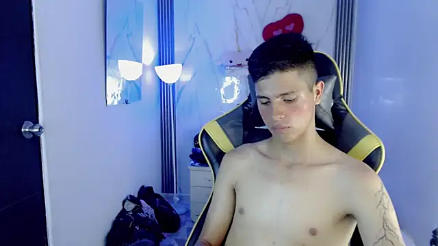 ascii_one (M twink) - flex body naked