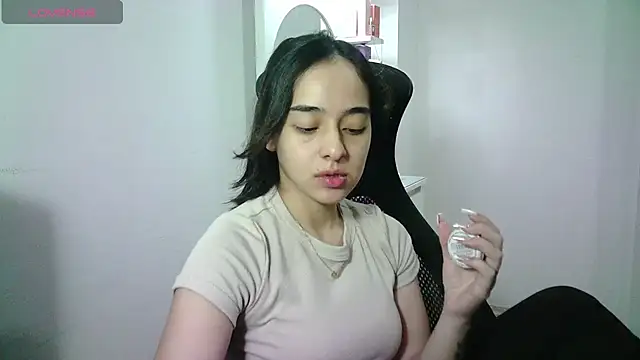 aineangeel webcam