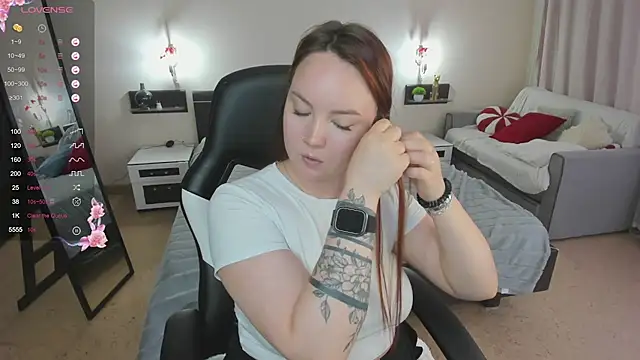 Fire_Emily_ webcam