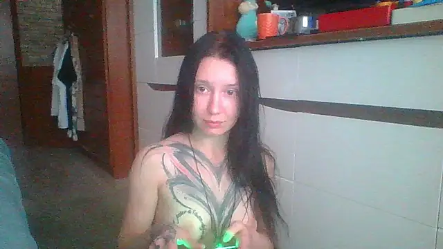 RussNocturnal webcam