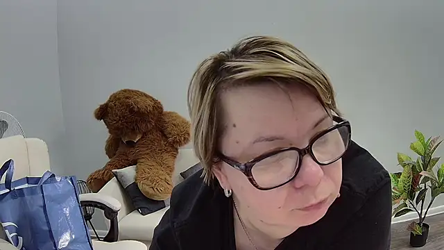 BonnnyBoobsy webcam