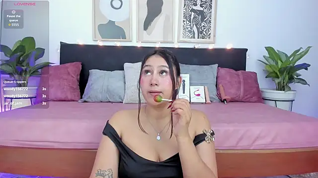 Allison_Peach webcam