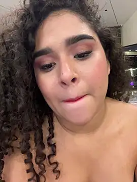 Antonella_Whitmore webcam