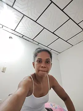 AstridMonroee webcam