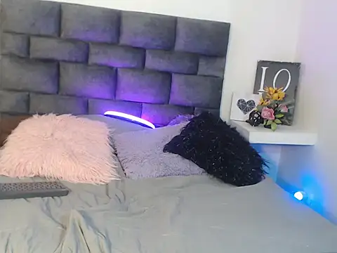 Valentine_Rose webcam