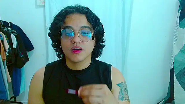 Diane_exotic webcam
