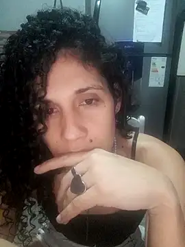lunita2020 webcam