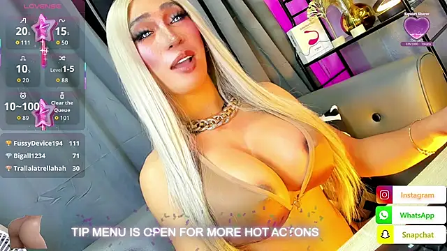 Dominant_MISTRESSxxCASSIE webcam