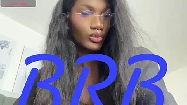 Black_shai01 webcam