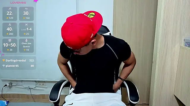 Luke_Muscle