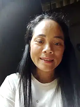 molly-xx live cam on StripChat