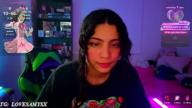 Lovelyamyy webcam