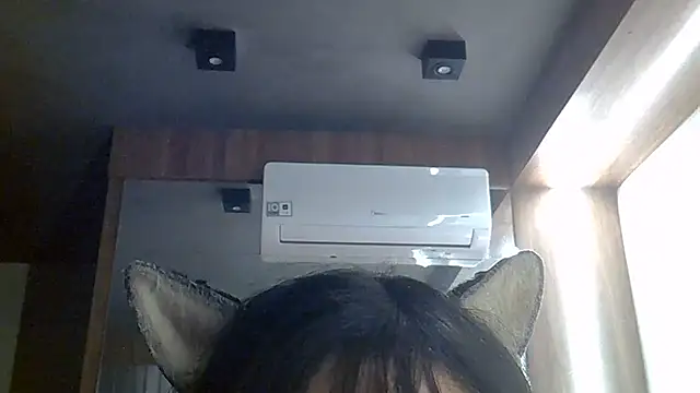 SkinnyKitten webcam