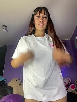 Leyla_collinss_ webcam