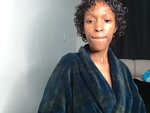 luna_bubbles webcam
