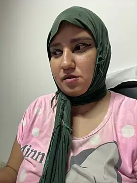 hannahayat live cam on StripChat