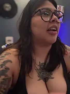miacanela_xo webcam