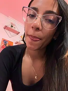 elegant__rouse live cam on StripChat