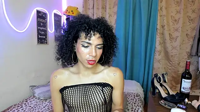 Angel_White25 webcam