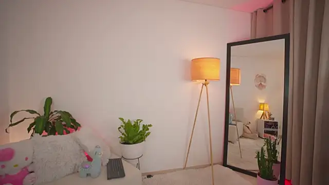 roxie_gates_ live webcam show