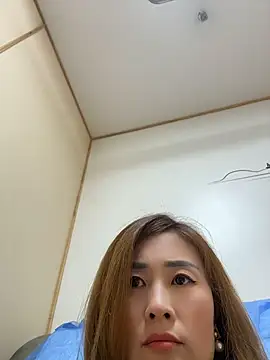 okgirl_23 webcam