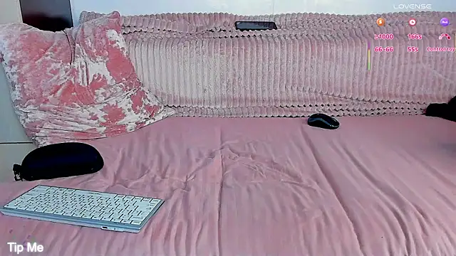 juliana_browns live cam on StripChat