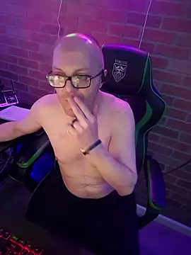 chronic_vibez (Ask my age) - #american #balds #big-cocks #colorful #cum-play #cumshot #daddies #hd #masturbation #mobile #muscular #orgasm #recordable-publics #short-hair #shower #small-audience #smoking #straight #video-games #white
