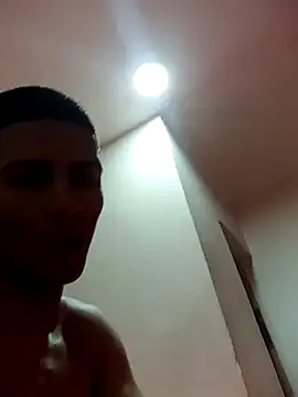 Tomy_And_Mariana webcam