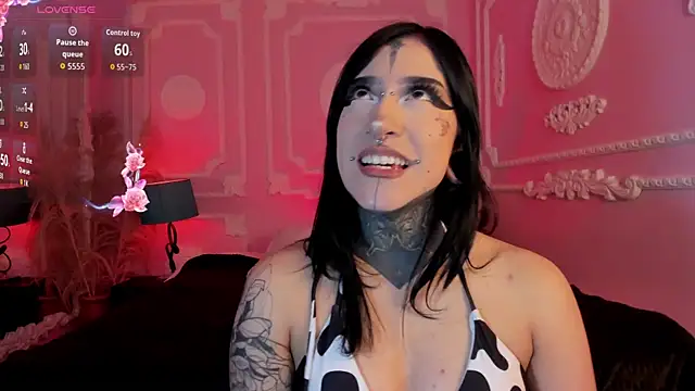 Kat_VonDe webcam