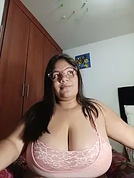 Van3orgasm4me webcam
