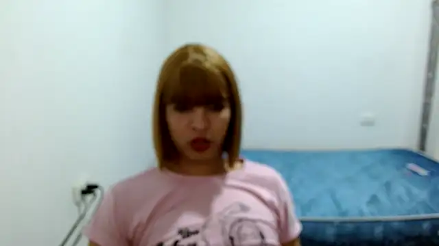 estefania224 webcam