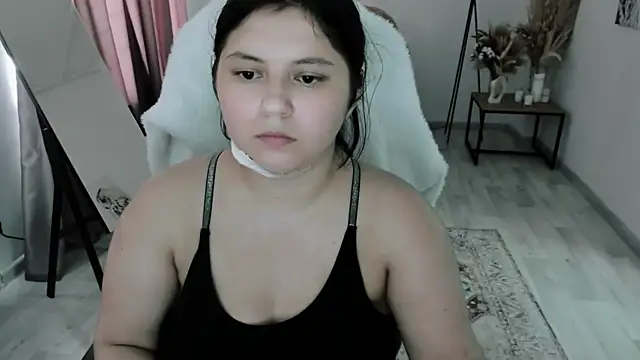 DiaAngell webcam