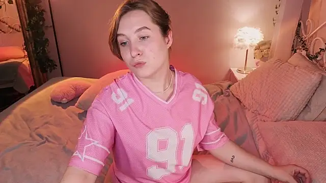 saint_trisha webcam