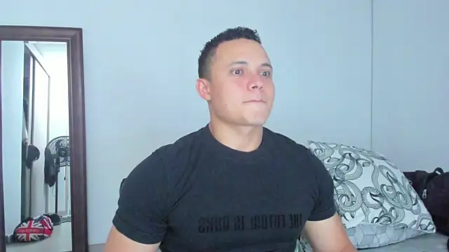 KingLevi01 webcam