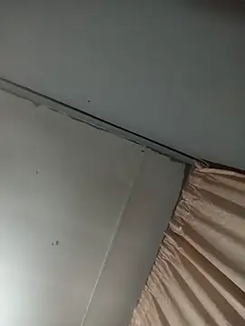 The_boy_nexr_door's live stream